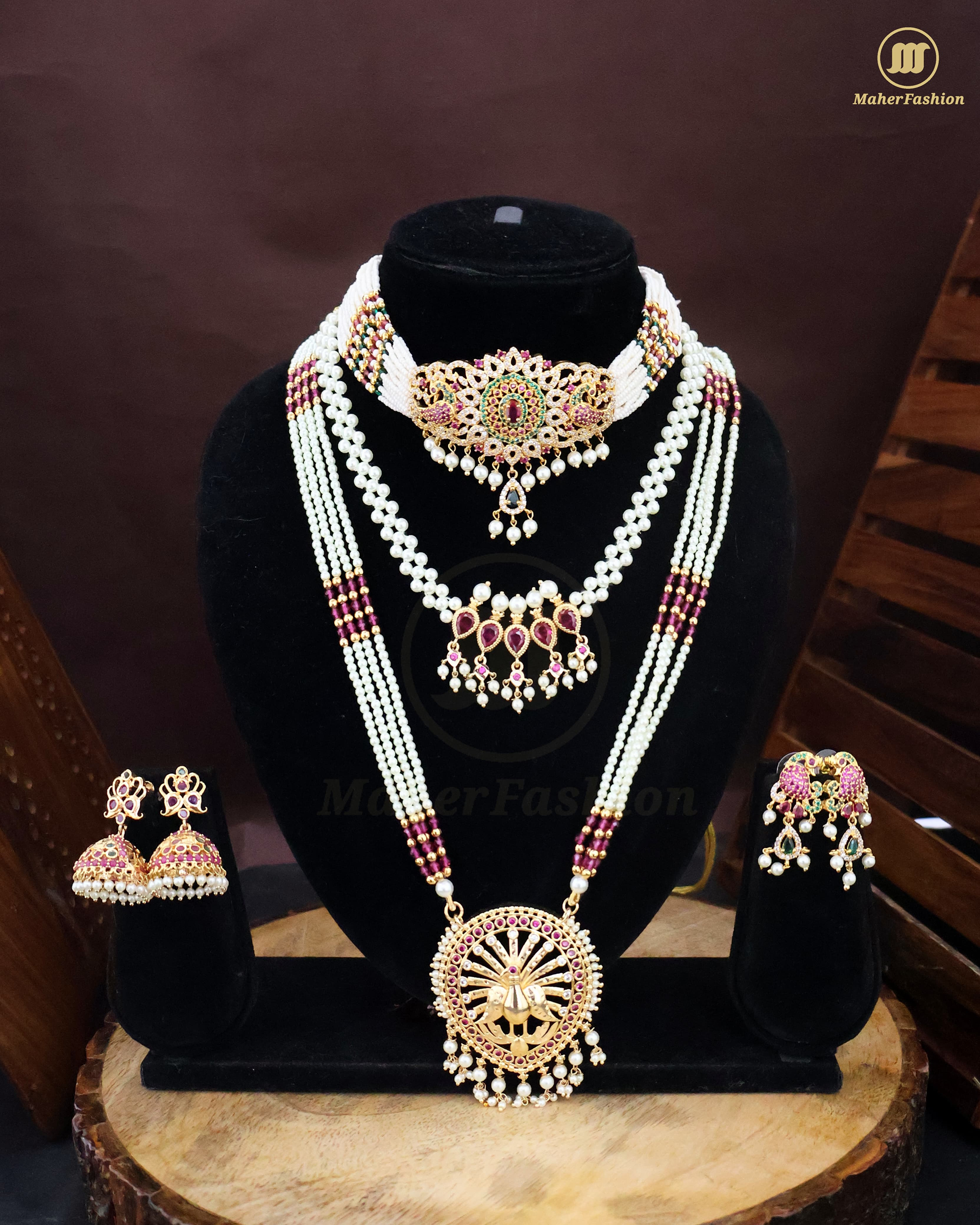 High Quality Traditional  Moti Combo Set